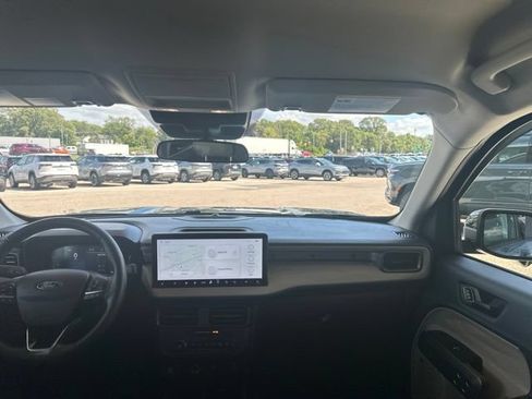 Used 2025 Ford Maverick Lariat w/ 4K Tow Package AWD/4WD image 21