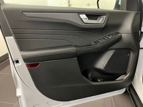 New 2026 Ford Escape Base image 26