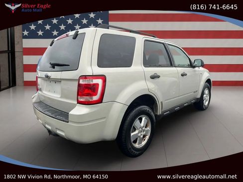 Used 2008 Ford Escape XLT image 4