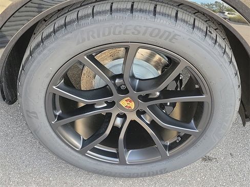 New 2026 Porsche Cayenne Coupe image 14