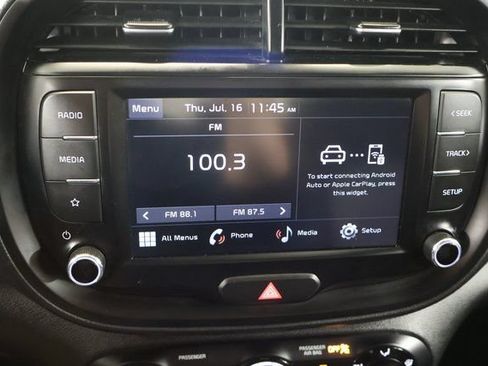 Used 2024 Kia Soul LX w/ Option Group 015 FWD image 19