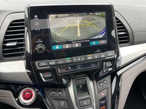 Used 2019 Honda Odyssey Elite image 17