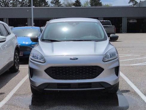 Used 2022 Ford Escape SE w/ Convenience Package image 2