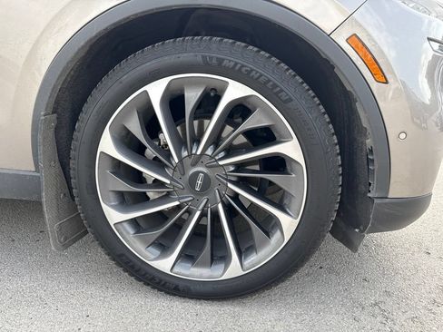 Used 2020 Lincoln Aviator Reserve w/ Equipment Group 202A AWD/4WD image 4