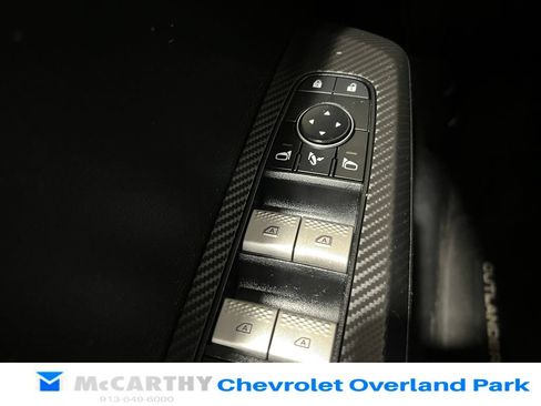 Used 2023 Mitsubishi Outlander SE Black Edition FWD image 16