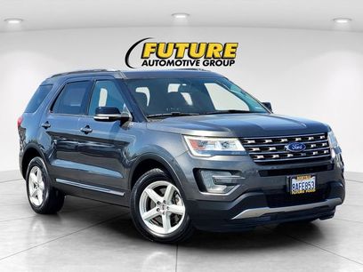 Used 2017 Ford Explorer XLT w/ Equipment Group 202A
