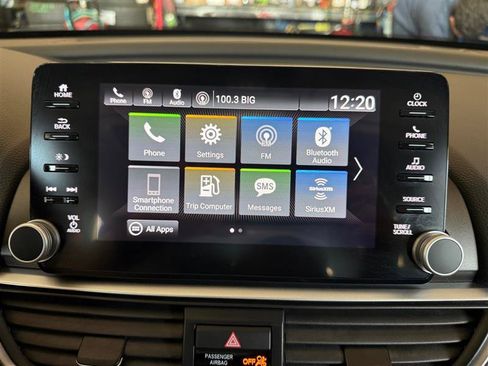 Used 2020 Honda Accord EX image 22