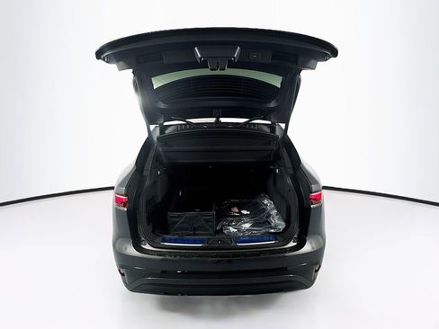 New 2026 Jaguar F-PACE R-Dynamic S AWD/4WD image 26