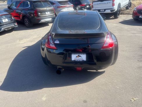 Used 2019 Nissan 370Z Coupe image 6