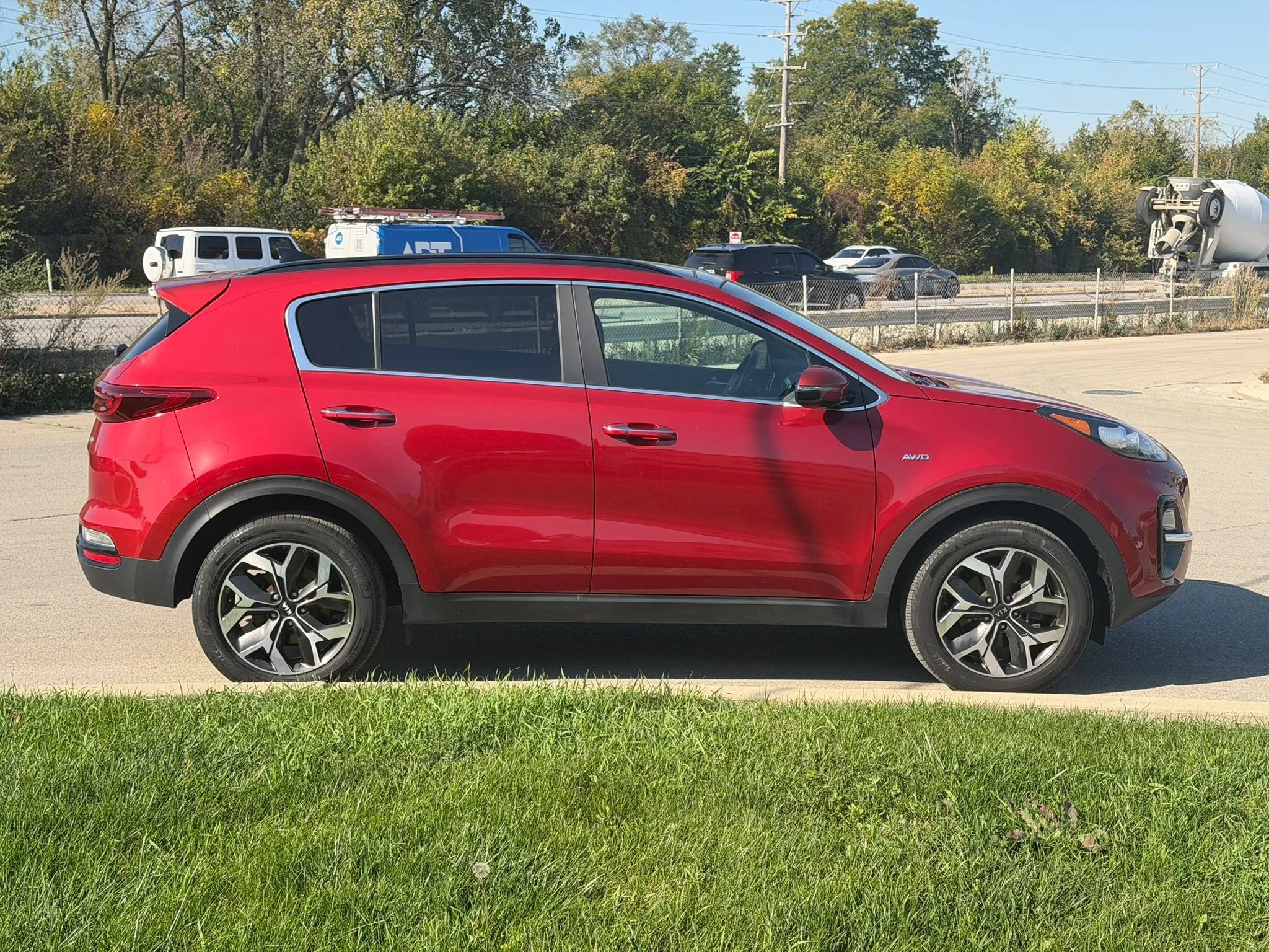 Used 2022 Kia Sportage EX AWD/4WD image 6