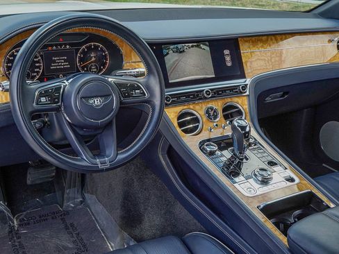 Used 2021 Bentley Continental GT AWD/4WD image 2