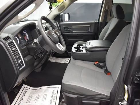 Used 2024 RAM 1500 Classic SLT AWD/4WD image 14