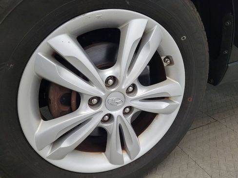 Used 2013 Hyundai Tucson GLS FWD image 31