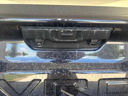 Used 2022 Chevrolet Silverado 1500 Custom AWD/4WD image 25