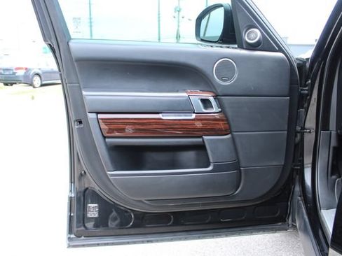 Used 2015 Land Rover Range Rover HSE AWD/4WD image 10