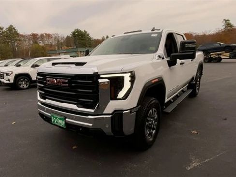 New 2026 GMC Sierra 3500 Pro image 4