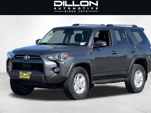 Used 2021 Toyota 4Runner SR5 Premium w/ Moonroof Package AWD/4WD image 8