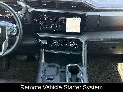 Used 2024 GMC Sierra 2500 Denali w/ Denali Reserve Package image 15