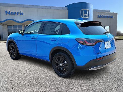 New 2027 Honda HR-V Sport image 3