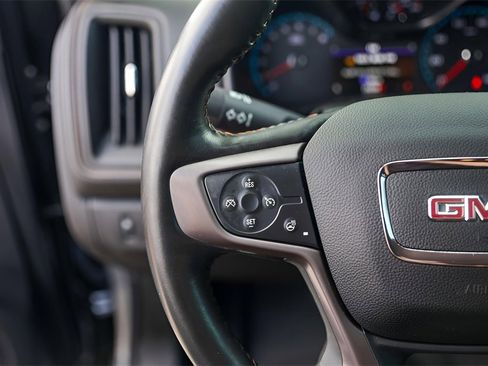 Used 2022 GMC Canyon AT4 image 17