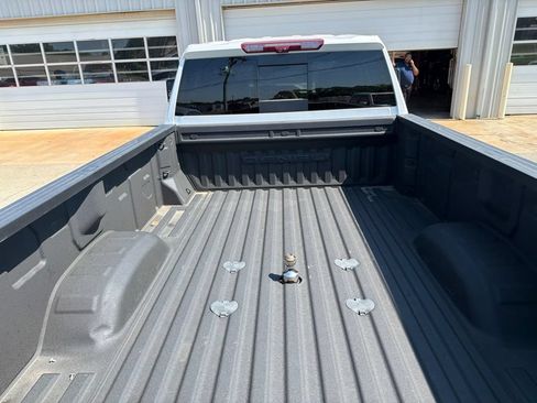 Used 2024 GMC Sierra 3500 Denali w/ Denali Reserve Package AWD/4WD image 7