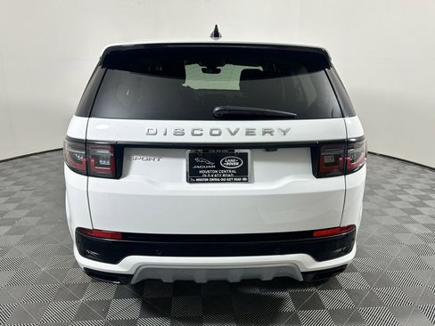 Certified 2025 Land Rover Discovery Sport S image 8