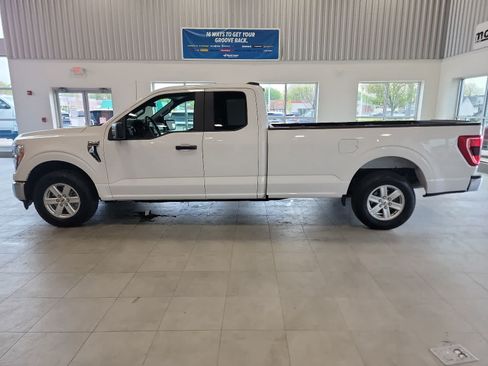 Certified 2021 Ford F150 XLT RWD image 12