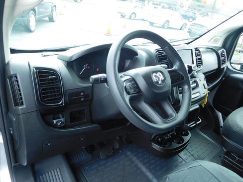 Used 2023 RAM ProMaster 3500 FWD image 12