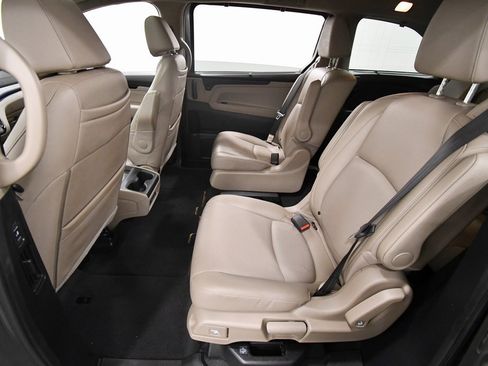 Certified 2018 Honda Odyssey Elite image 15