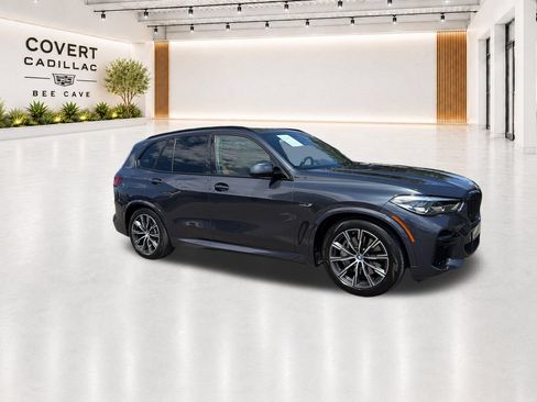 Used 2022 BMW X5 xDrive45e w/ M Sport Package AWD/4WD image 17