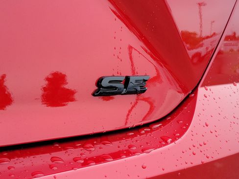 New 2026 Toyota Camry SE FWD image 7