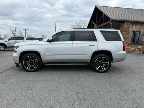 Used 2017 Chevrolet Tahoe LT image 3