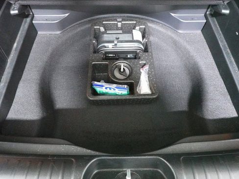 Used 2022 Jeep Cherokee Limited image 27