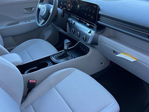 New 2026 Hyundai Kona SE image 16