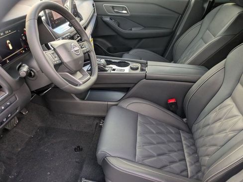 New 2026 Nissan Rogue Platinum w/ Platinum Premium Package AWD/4WD image 44