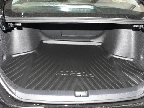New 2026 Honda Accord EX-L image 31