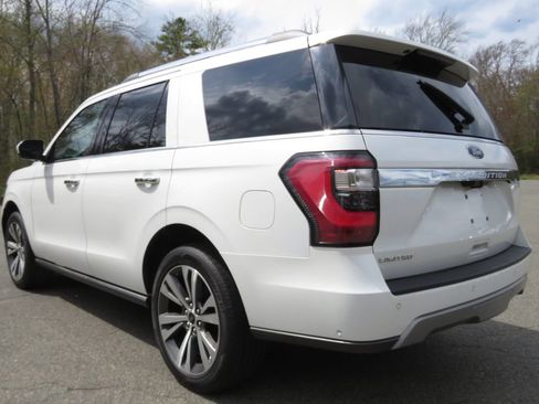 Used 2020 Ford Expedition Limited w/ Equipment Group 302A AWD/4WD image 7