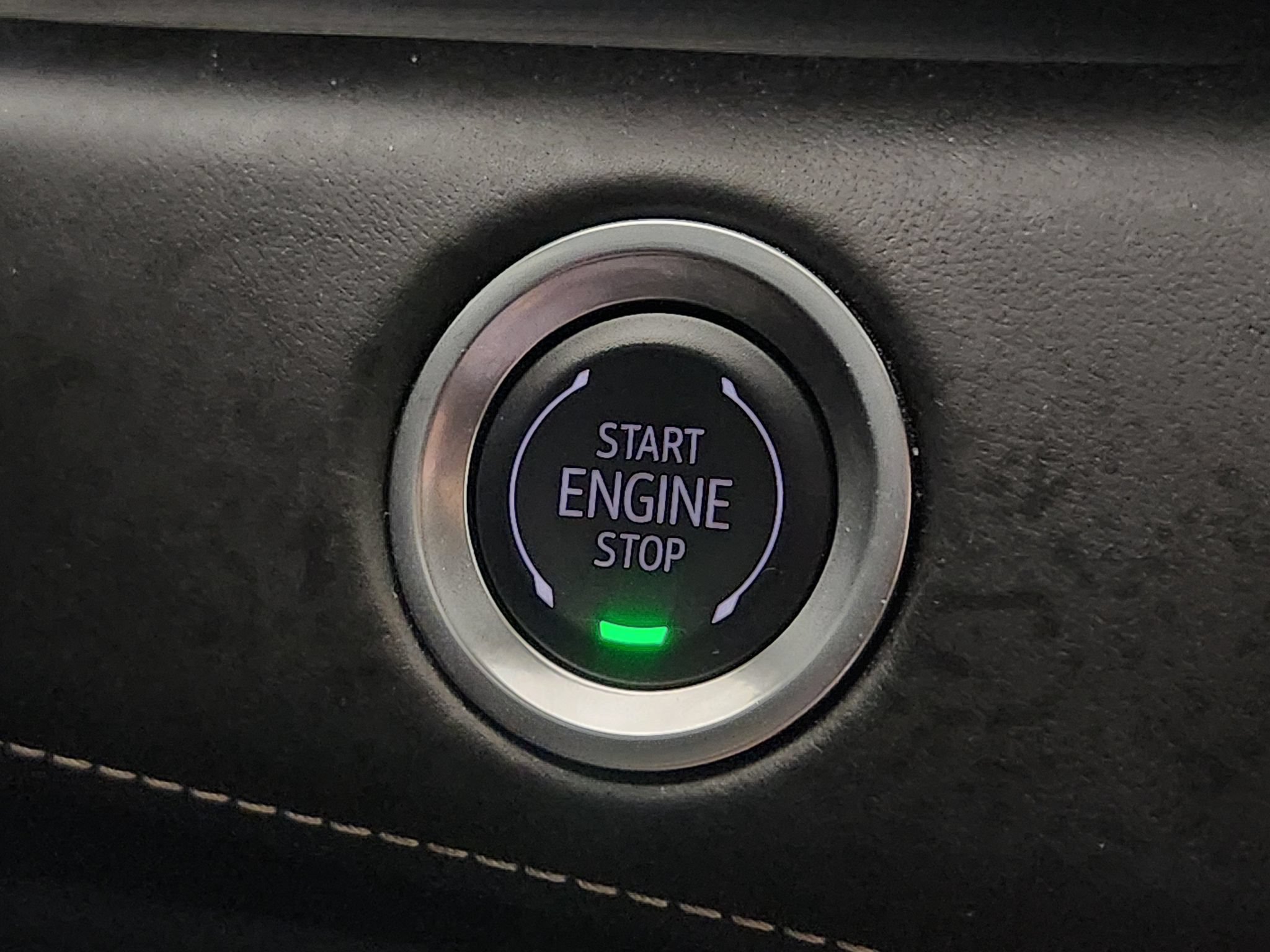 Used 2024 Cadillac Escalade V w/ LPO, ONYX Package AWD/4WD image 19