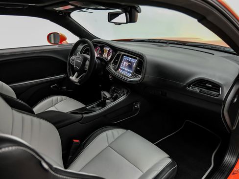 Used 2022 Dodge Challenger SRT Hellcat image 61