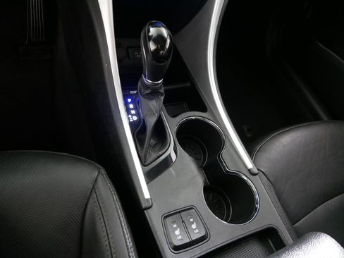 Used 2011 Hyundai Sonata Limited w/ Navigation Pkg 5 image 24