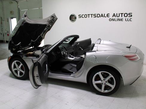Used 2008 Saturn Sky w/ Premium Trim Package image 21