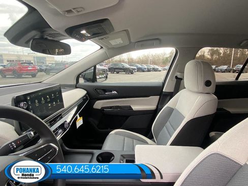 New 2026 Honda Prologue EX image 24