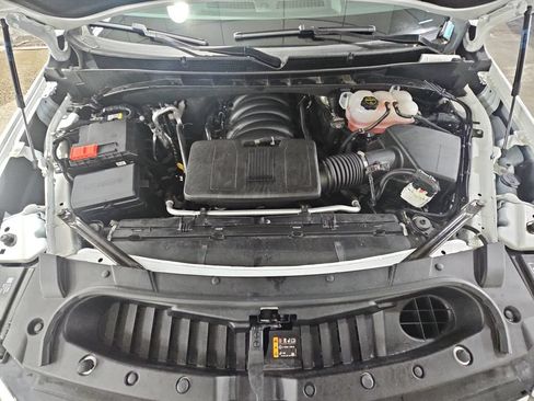 Used 2026 GMC Yukon Denali w/ Sun & Power Step Package AWD/4WD image 37