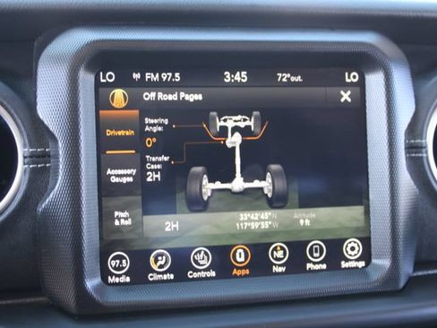 Used 2023 Jeep Wrangler Unlimited Sahara w/ Cold Weather Group AWD/4WD image 29