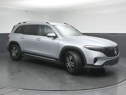 Used 2024 Mercedes-Benz EQB 300 300 w/ Winter Package image 6