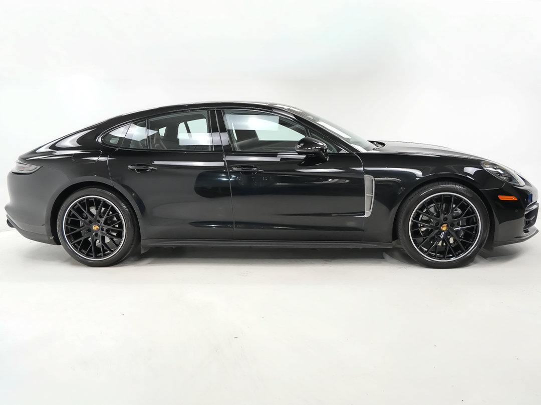 Certified 2023 Porsche Panamera 4 Platinum Edition AWD/4WD image 9