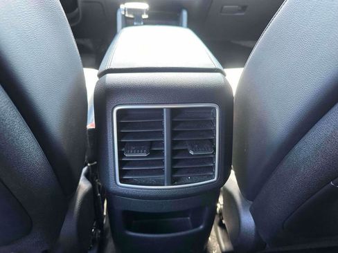 Used 2023 Kia Sportage X-Line AWD/4WD image 11