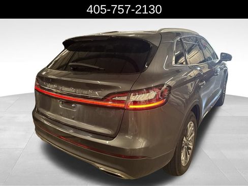Used 2021 Lincoln Nautilus FWD w/ Equipment Group 101A image 3