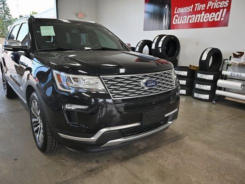 Used 2019 Ford Explorer Platinum image 4