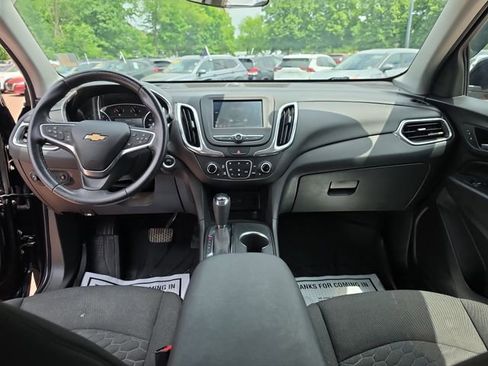Used 2020 Chevrolet Equinox LT AWD/4WD image 12